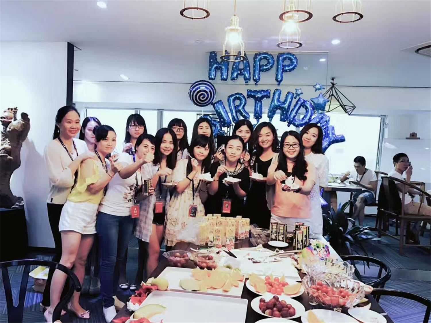  秋意濃，藝鴻情更濃——家人生日會如期舉行(圖7)