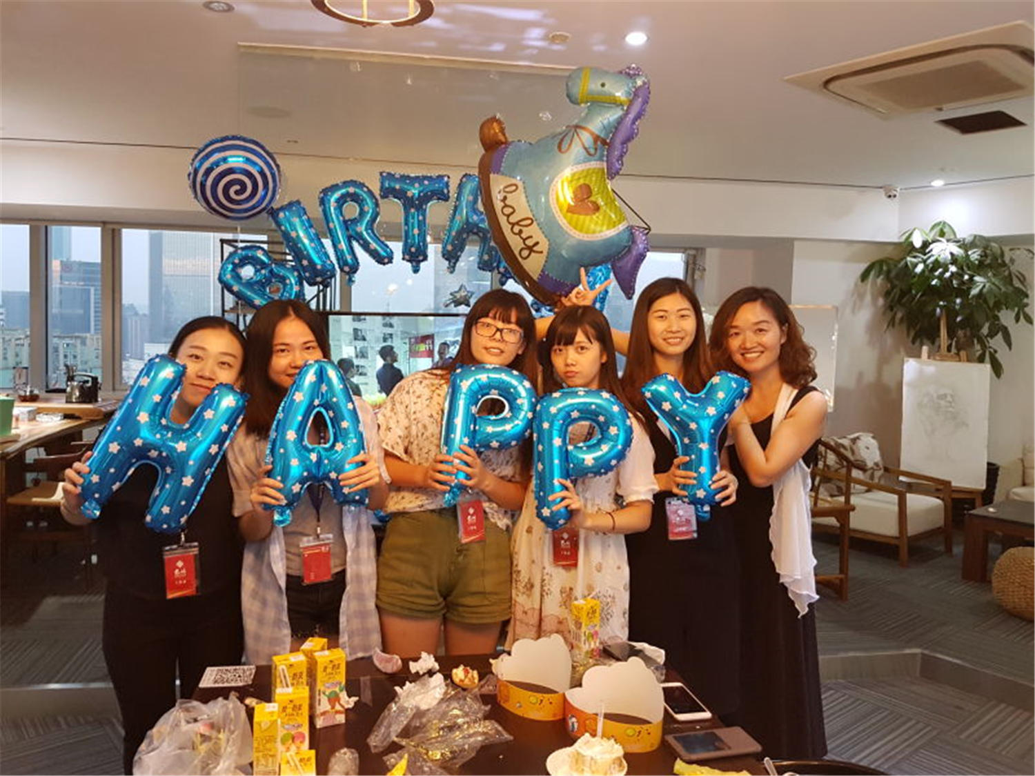  秋意濃，藝鴻情更濃——家人生日會如期舉行(圖8)