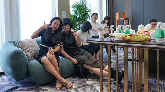 共筑未來·企業(yè)互訪——博研?總裁128班企業(yè)到訪藝鴻裝飾集團(圖7)